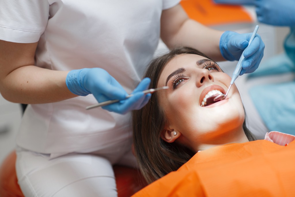 dentist near riverdale
